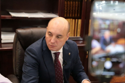 Система образования всегда требует развития /    