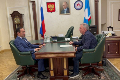 Глава Якутии провел рабочие встречи с депутатами Госдумы / ЯСИА   
