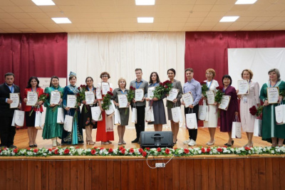 Якутянка стала лауреатом всероссийского конкурса «Лучший учитель родного языка и родной литературы» / ЯСИА   Карачаево-Черкесская республика