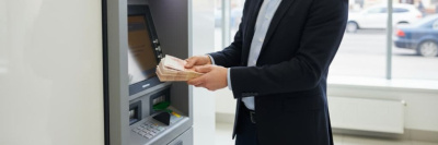Банки обновляют лимиты на снятие наличных