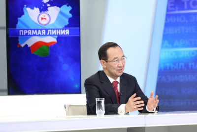 Айсен Николаев: «Общество должно быть максимально вовлечено в патриотическое воспитание» / Дьулустаан Сергеев   