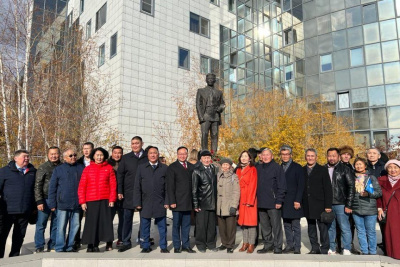 Память Степана Васильева почтили в День государственности Якутии / ЯСИА   