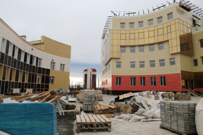 Объекты строятся, но с разной скоростью /    