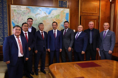 Глава Якутии встретился с избранными главами районов республики / ЯСИА   