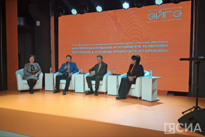 В Якутске на фестивале «Эйгэ» представили образовательную программу по мастер-планированию / Анна Лебединская Якутск Якутск Республика Саха (Якутия)