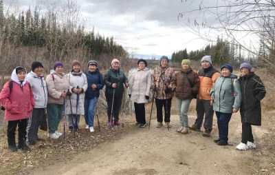 Любая длинная дорога начинается с первого шага /    