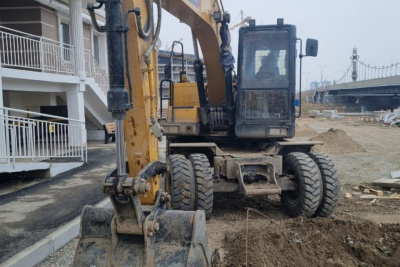 Экскаватор стал причиной отключения света в районе Студгородка и Радиоцентра в Якутске / ЯСИА Якутск Якутск Республика Саха (Якутия)