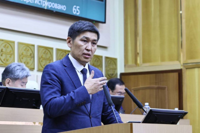 Кандидатуру Анатолия Семенова на должность зампреда правительства Якутии согласовали в Ил Тумэне / Виктория Сергеева   