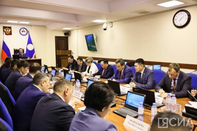 Айсен Николаев поставил задачи перед новым правительством Якутии / ЯСИА   