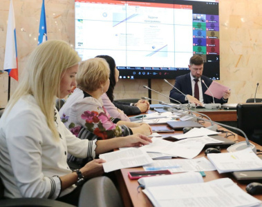 Идут общественные обсуждения муниципальных программ /    