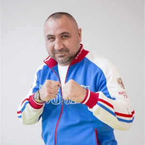 Чемпион даст мастер-класс /    