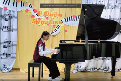 Детскую школу искусств Удачного оснастили инструментами и мебелью / ЯСИА   