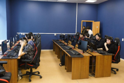 Команда СВФУ стала чемпионом ДФО по компьютерному спорту / ЯСИА   