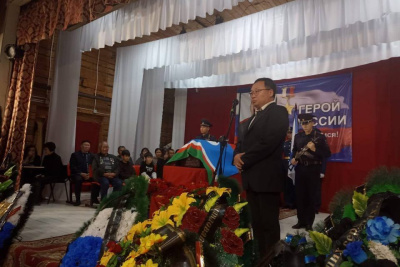 В Сунтарском районе похоронили Героя России Дмитрия Егорова / ЯСИА   