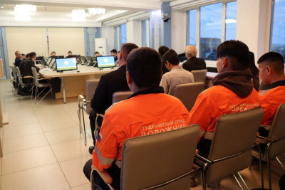 В Минтрансе Якутии провели встречу со студентами автодорожного факультета СВФУ / ЯСИА   