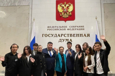 Галина Данчикова встретилась с участниками конкурса  «Моя законодательная инициатива» / ЯСИА   