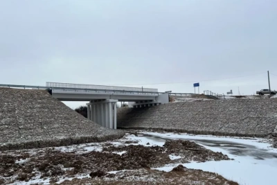 В Якутии завершают капремонт моста через реку Дьороху / ЯСИА   