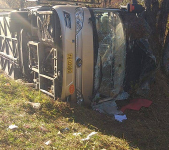 В Приморском крае два человека погибли в ДТП с туристическим автобусом из Китая / ЯСИА   