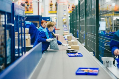 Объясняем, пять отличий почтового знака онлайн-оплаты от традиционной марки / ЯСИА   