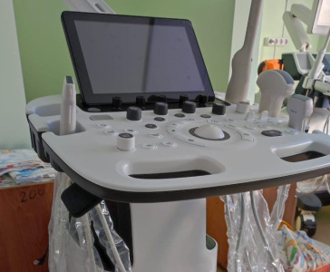 Верхнеколымская районная больница получила новый аппарат УЗИ / Анна Лебединская   