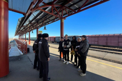 На станции Нижний Бестях прошла акция «Сообщи, где торгуют смертью» / ЯСИА   