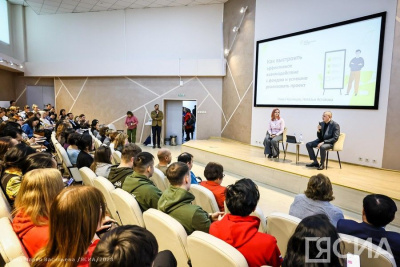 Эксперты Фонда президентских грантов провели обучающий семинар в Якутске / Нарыйа Пахомова Якутск Якутск Республика Саха (Якутия)