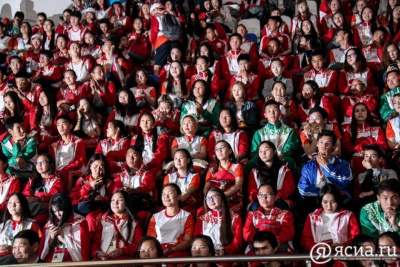 Более 900 волонтеров из 50 регионов России подали заявки для участия в играх «Дети Азии» / ЯСИА   