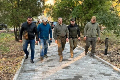 В ДНР Юрий Трутнев увидел, как восстанавливается Кировское / ЯСИА   