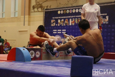 Мас-рестлеры Якутии выявят сильнейших на турнире «Новые имена» / Дьулустаан Сергеев   