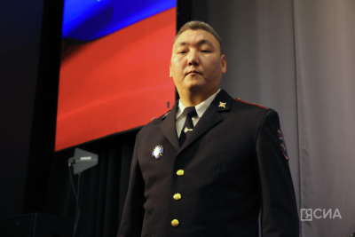 Якутский полицейский награжден медалью МВД России «За смелость во имя спасения» / Саина Титова   