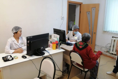 Дни открытых дверей провели в Усть-Алданской центральной районной больнице / ЯСИА   