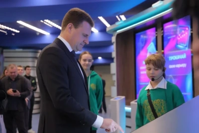 Алексей Чекунков посетил экспозицию Дней регионов Дальнего Востока в Москве / ЯСИА   