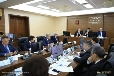 Опыт Якутии по сохранению родных языков и культуры используют в Татарстане / Дьулустаан Сергеев   