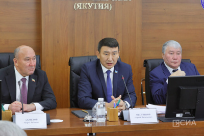 Якутия и Татарстан планируют совместно работать в области сохранения языков / Дьулустаан Сергеев   