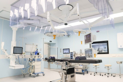 139 единиц оборудования и 45 автомашин получили медучреждения Якутии в этом году / ЯСИА   