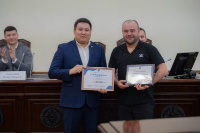 В Якутске определили лучших водителя общественного транспорта и автобусный маршрут / ЯСИА Якутск Якутск Республика Саха (Якутия)