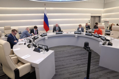 Чернышенко: «Губернаторы должны взять на особый контроль стройку и капремонт объектов образования» / ЯСИА   