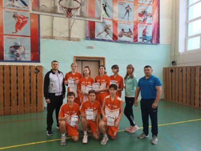 Лучшие в спортивном турнире "Всегда готов!" /    