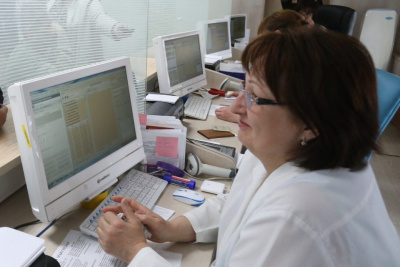 В Госавтоинспекции Якутии сообщили о работе регистрационных подразделений в праздничные дни / ЯСИА   