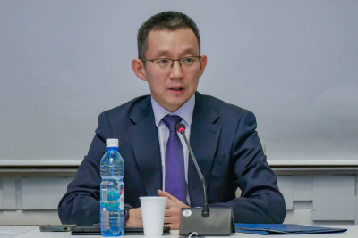 Минфин Якутии: «Нужно предусмотреть на ЖКХ 82 млрд рублей и сократить другие расходы бюджета» / Нарыйа Пахомова   