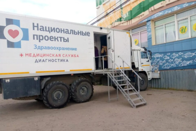 Передвижной медкомплекс совершил 80 выездов в сёла Верхневилюйского района / ЯСИА   