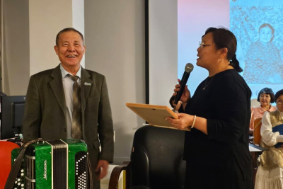 «Встреча с песней нашей юности» прошла в SMART-библиотеке Якутска / ЯСИА   