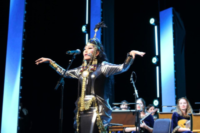 «В мире Олонхо»: якутский эпос прозвучал в Бахрейне и Омане / Мария Горохова   