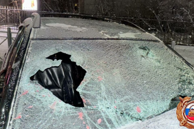 Водитель Lexus не выдержал дистанцию и врезался в КАМАЗ в Якутске / ЯСИА Якутск Якутск Республика Саха (Якутия)