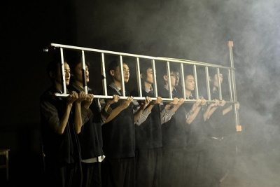 В АГИКИ презентовали спектакль, над которым работали выпускники ГИТИС / ЯСИА   