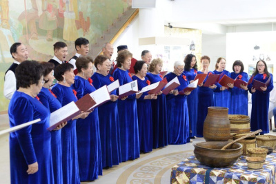 В Якутске организовали круглый стол о творческом наследии Платона Ойунского / ЯСИА Якутск Якутск Республика Саха (Якутия)