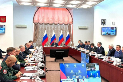 Вклад Якутии в восстановление города Кировское ДНР отметил Юрий Трутнев / Юлия Высоцкая   