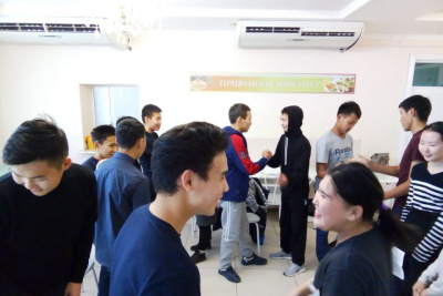 В образовательных учреждениях Якутии продолжается месячник психологического здоровья / Мария Архипова   