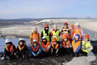 «Якутуголь» провел экскурсию для школьников из Чурапчинского района Якутии / ЯСИА  Чурапчинский Республика Саха (Якутия)