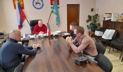 Глава Алдана встретился с участниками СВО / ЯСИА   